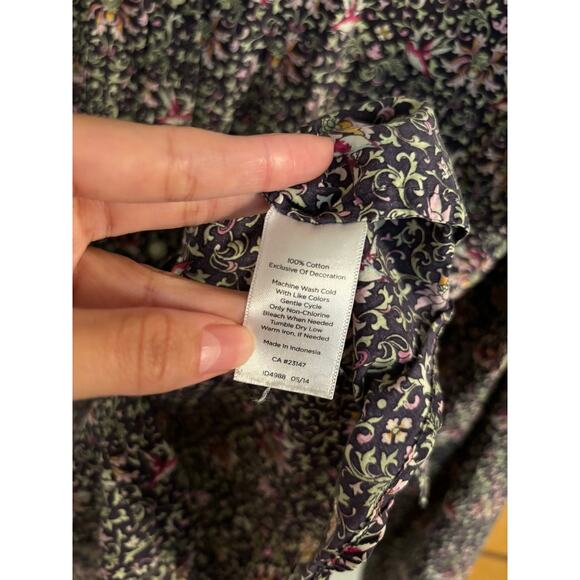 Talbots Top Women's 12 Petite Button Up Shirt Flowers Rolled Tabs Long Sleeves - Picture 7 of 9